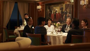 1548636931.4658_r412_Princess cruises grand class vivaldi dining room.jpg